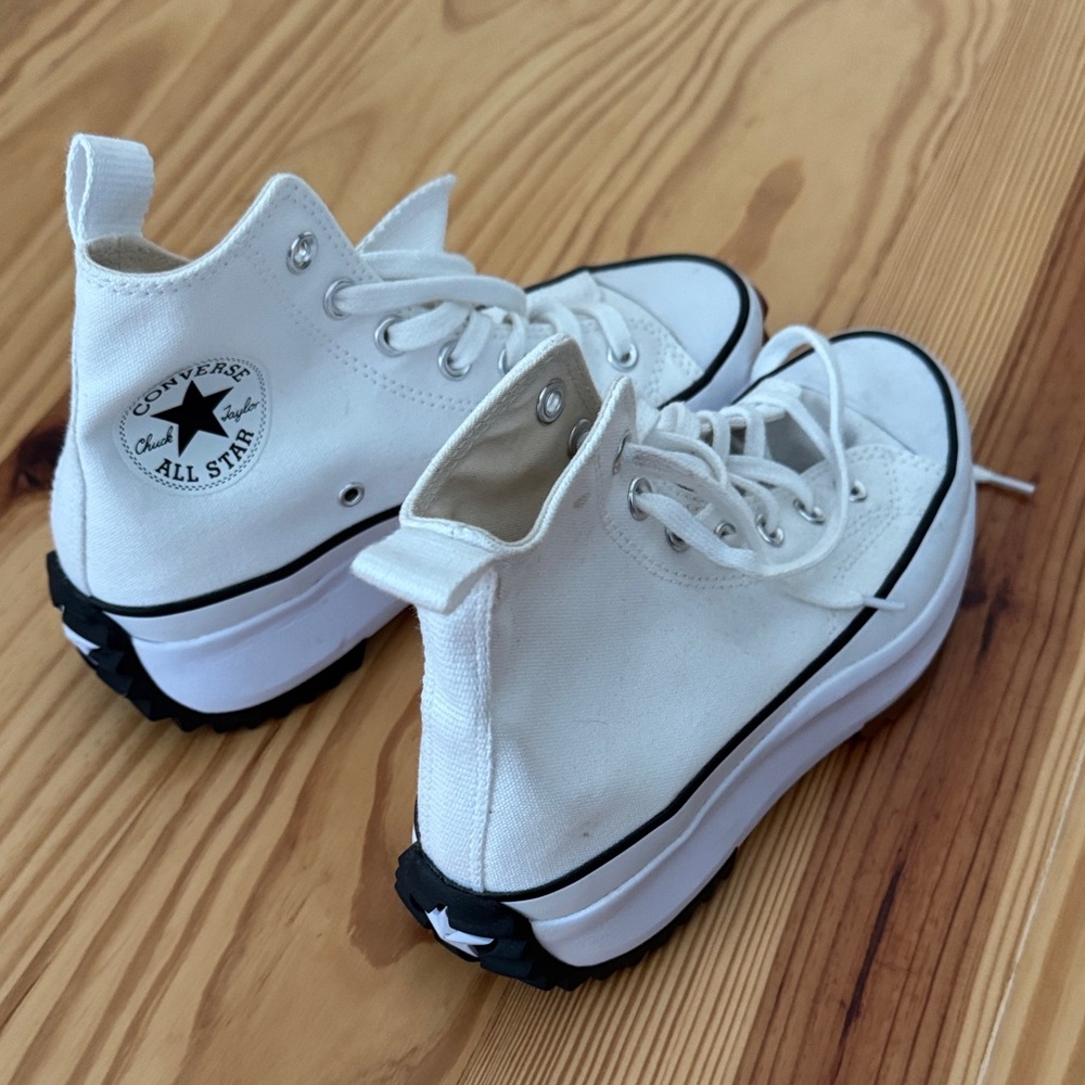 Converse women’s High-Top platform Sneakers - Classic White